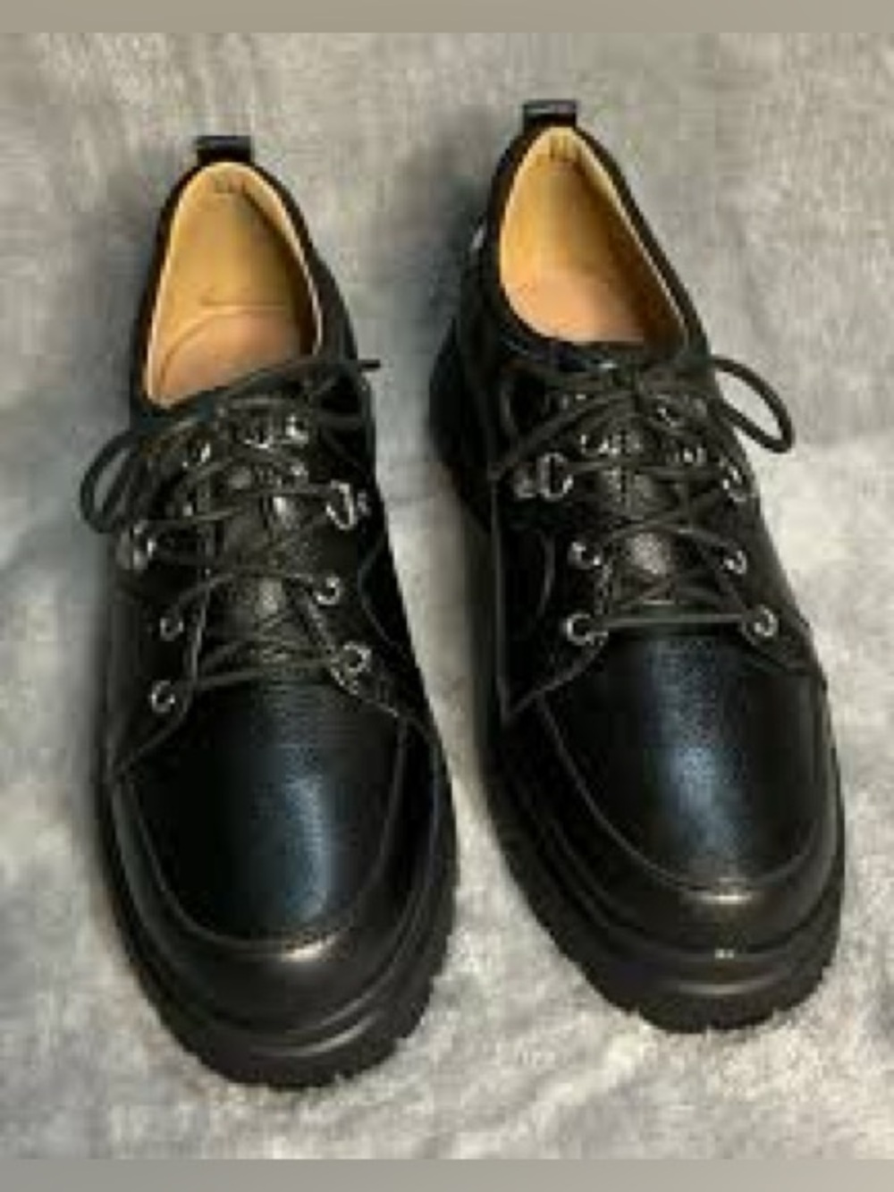 Women’s Linea Paolo Rielo-L lLug Oxfords. NIB. Size: 9. Retail:$160. Asking:$79
